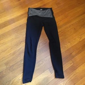 Great condition Athleta Girl Leggings